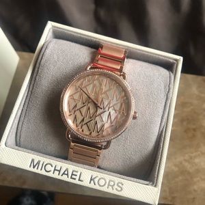 Michael kors rose gold watch